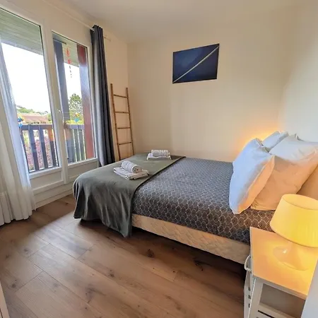 Duplex Avec Terrasse Et A 5 Minutes A Pied *